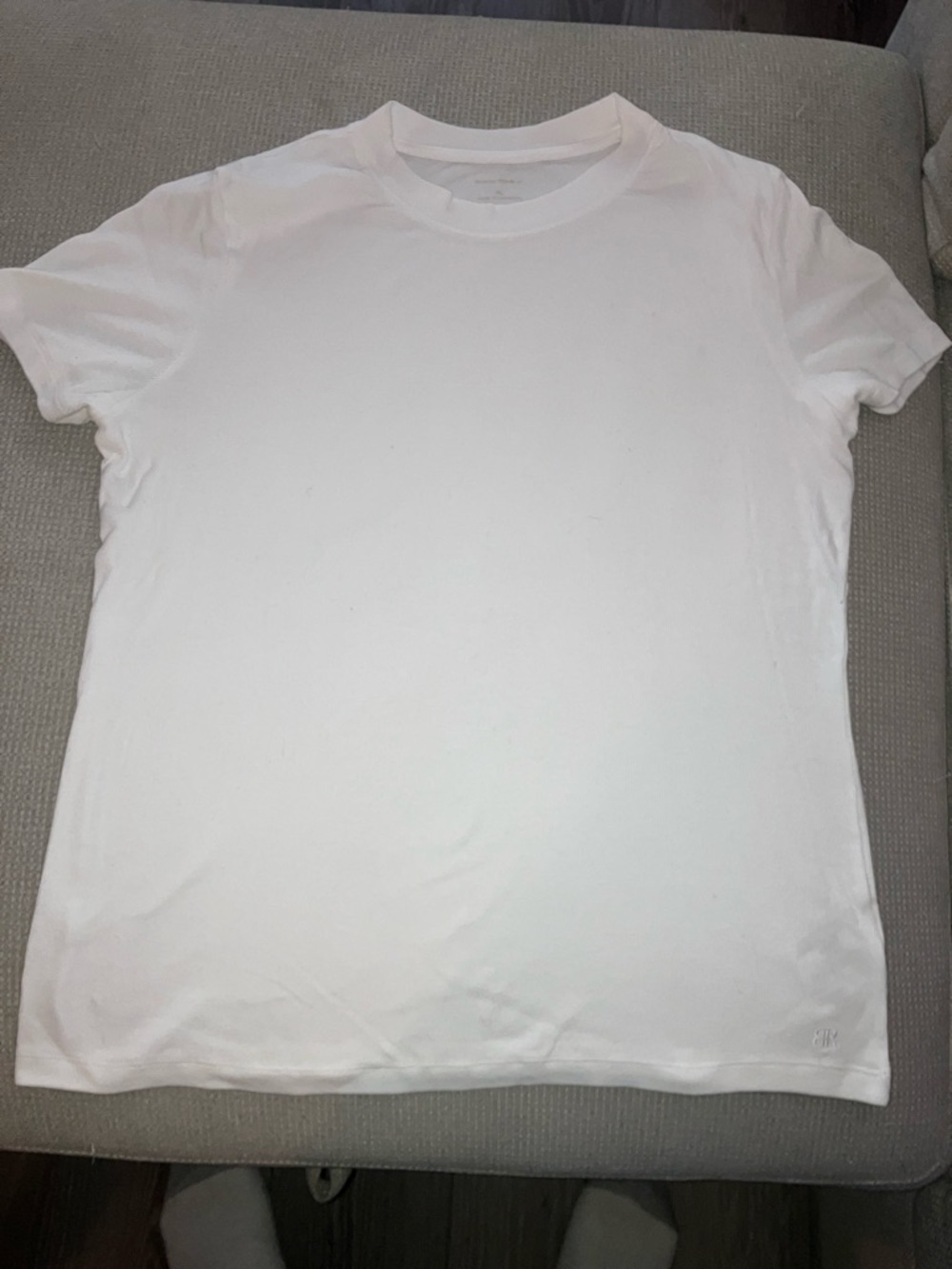Banana Republic White Short Sleeve Crew Tee